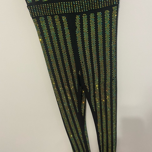 Rust of your tongue bedazzled jumpsuit black and green size Medium Brand NWT - Picture 12 of 17